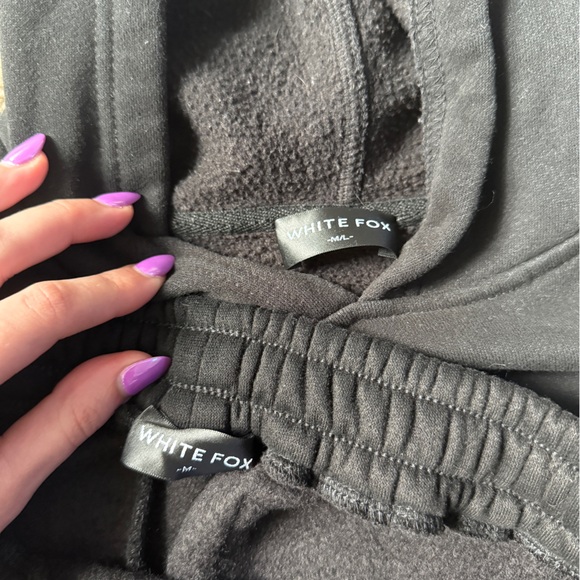 WHITE FOX Hoodie Shorts Set Two Piece Bundle Sweatshirt Shorts Boutique Black ML - Picture 3 of 5